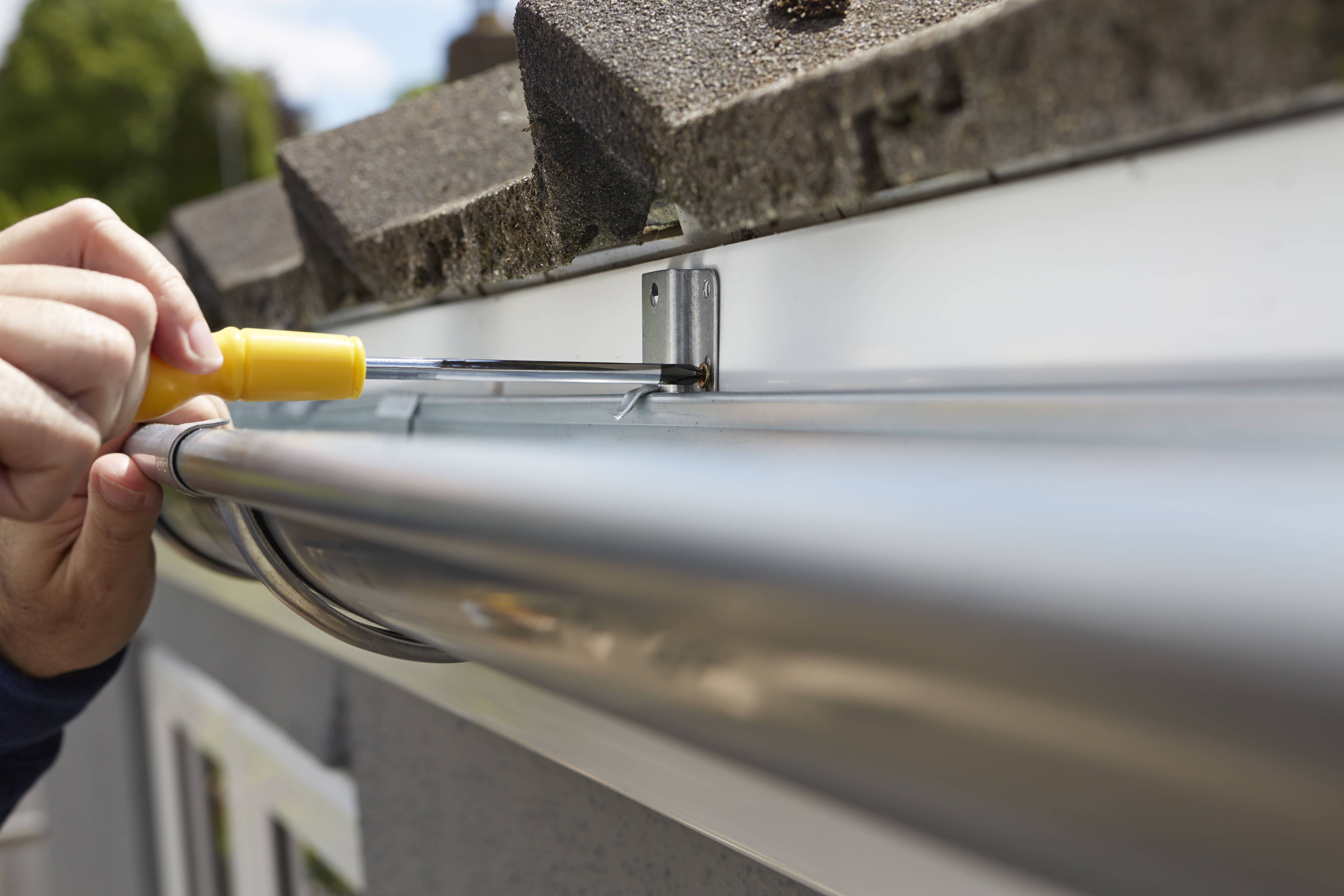 gutter repair columbia missouri
